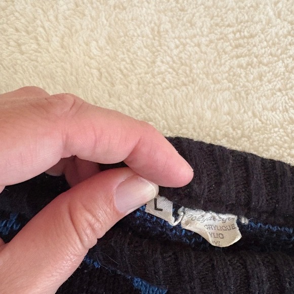 Vintage Tiger face Sweater Unisex L Blue Black Cropped 80s 90s - Picture 4 of 9